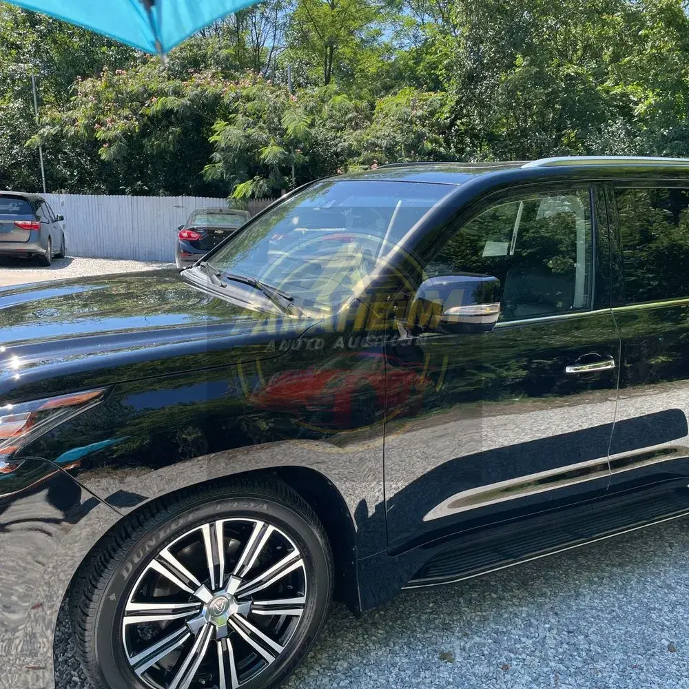 2021 Lexus LX 570 Three-Row