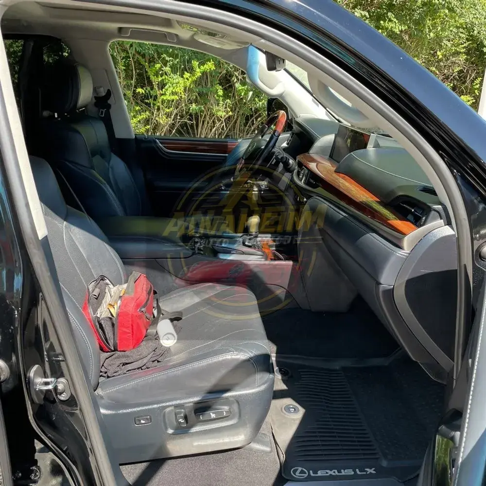 2021 Lexus LX 570 Three-Row