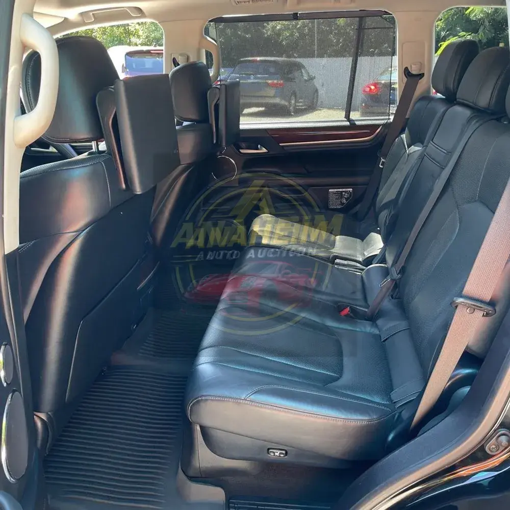 2021 Lexus LX 570 Three-Row