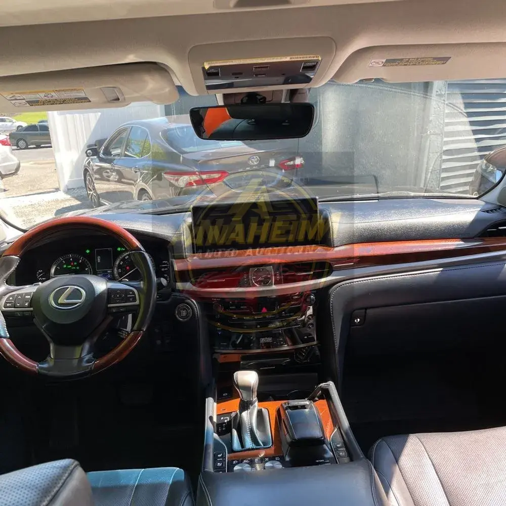 2021 Lexus LX 570 Three-Row