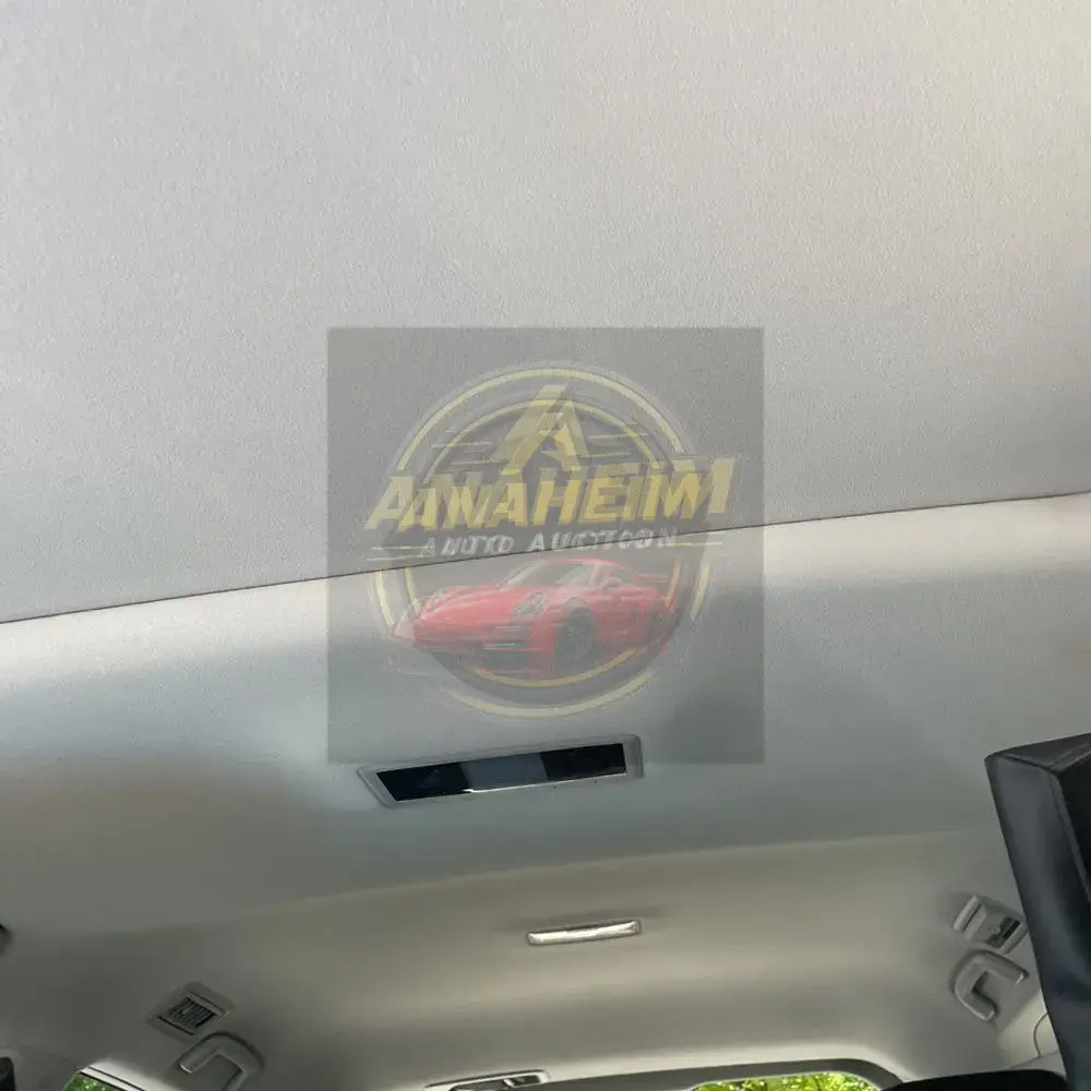 2021 Lexus LX 570 Three-Row