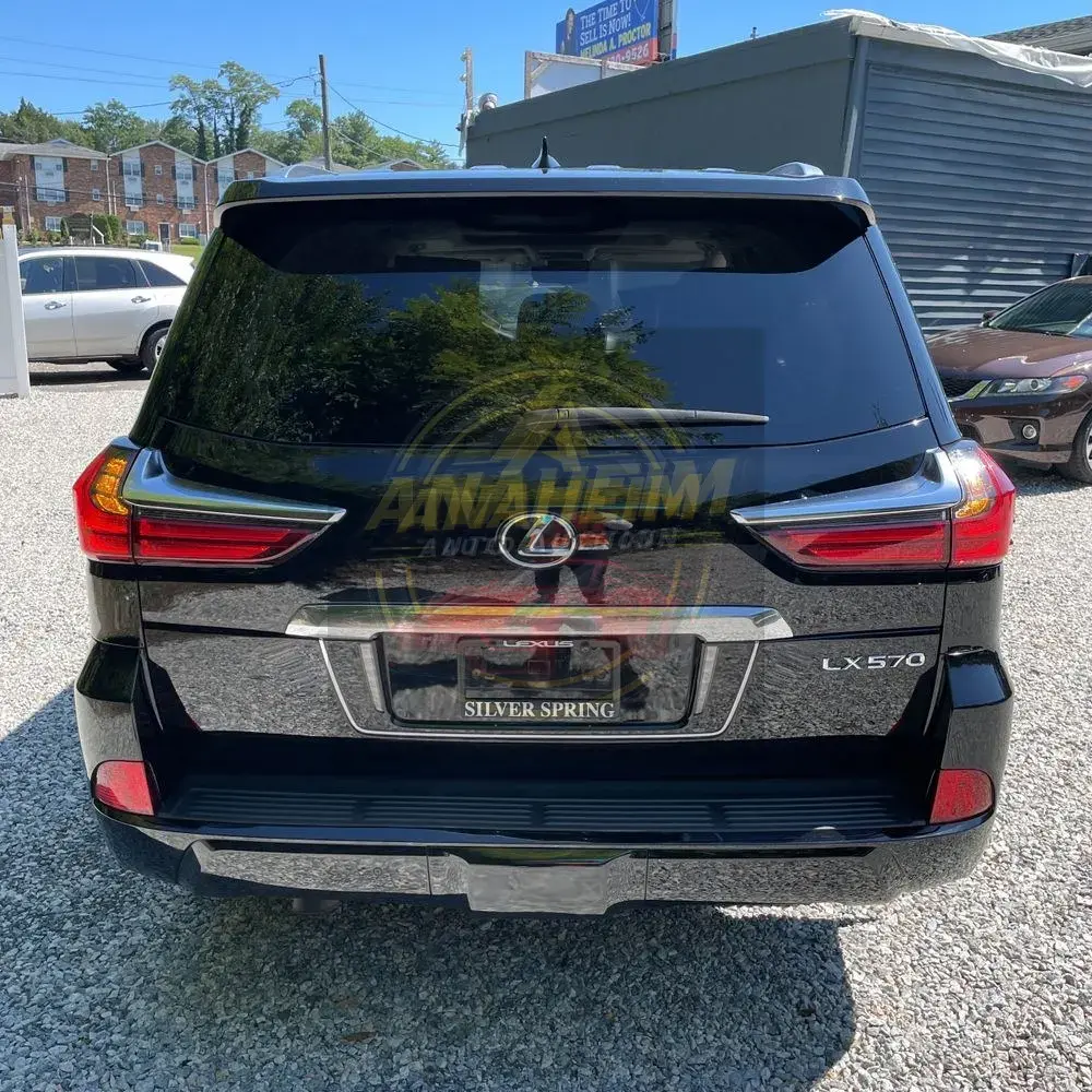 2021 Lexus LX 570 Three-Row