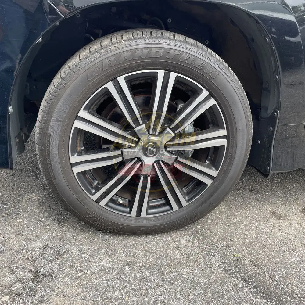 2020 Lexus LX 570 Two-Row