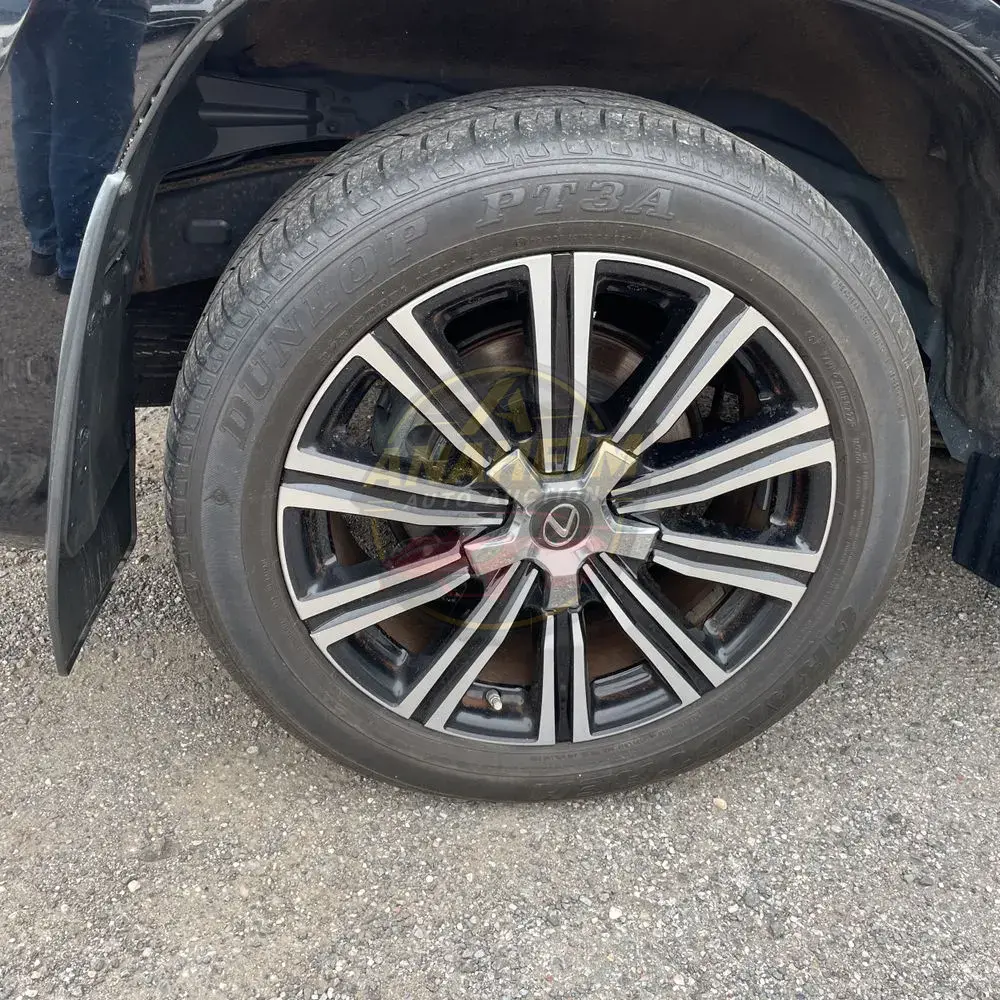 2020 Lexus LX 570 Two-Row