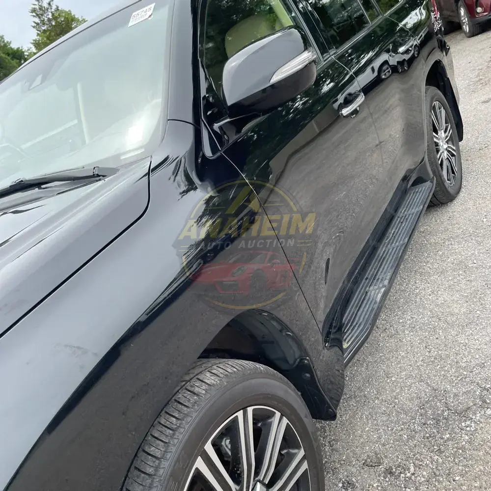 2020 Lexus LX 570 Two-Row