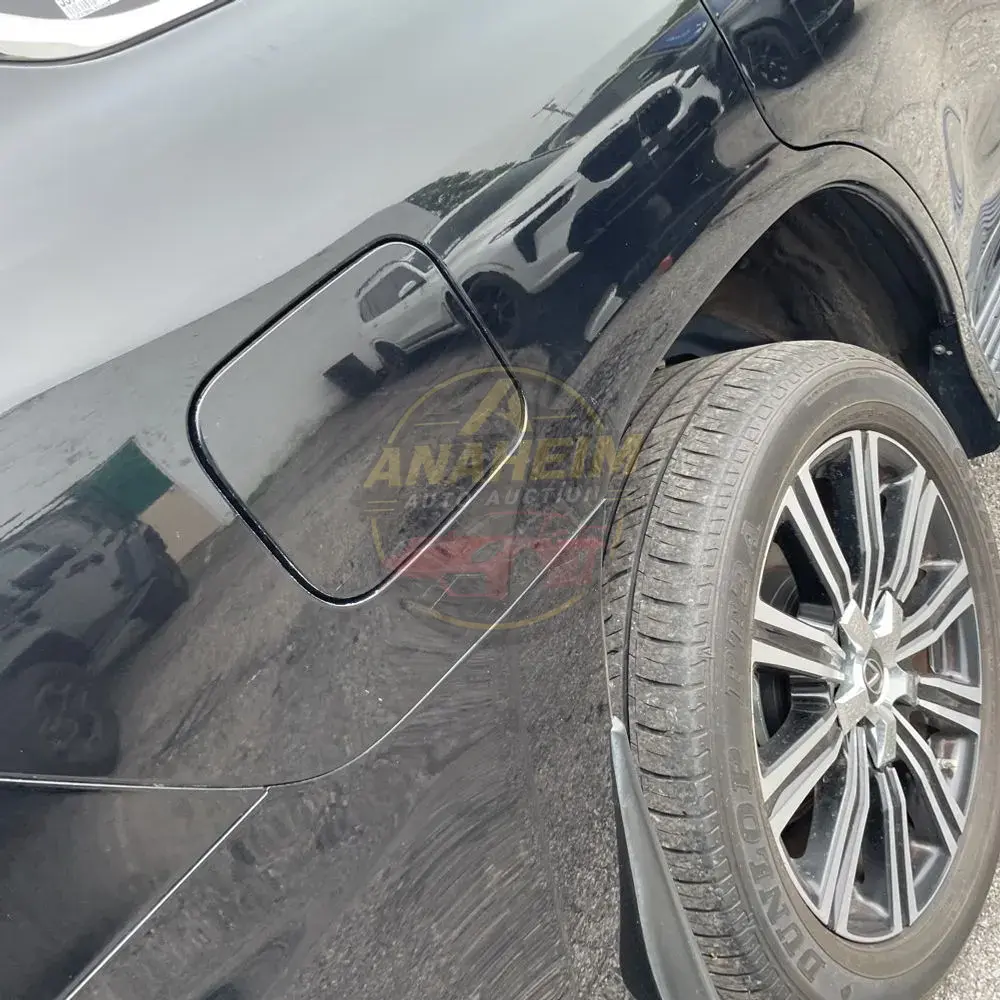 2020 Lexus LX 570 Two-Row