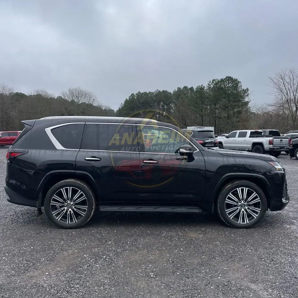 2022 Lexus LX 600 Luxury