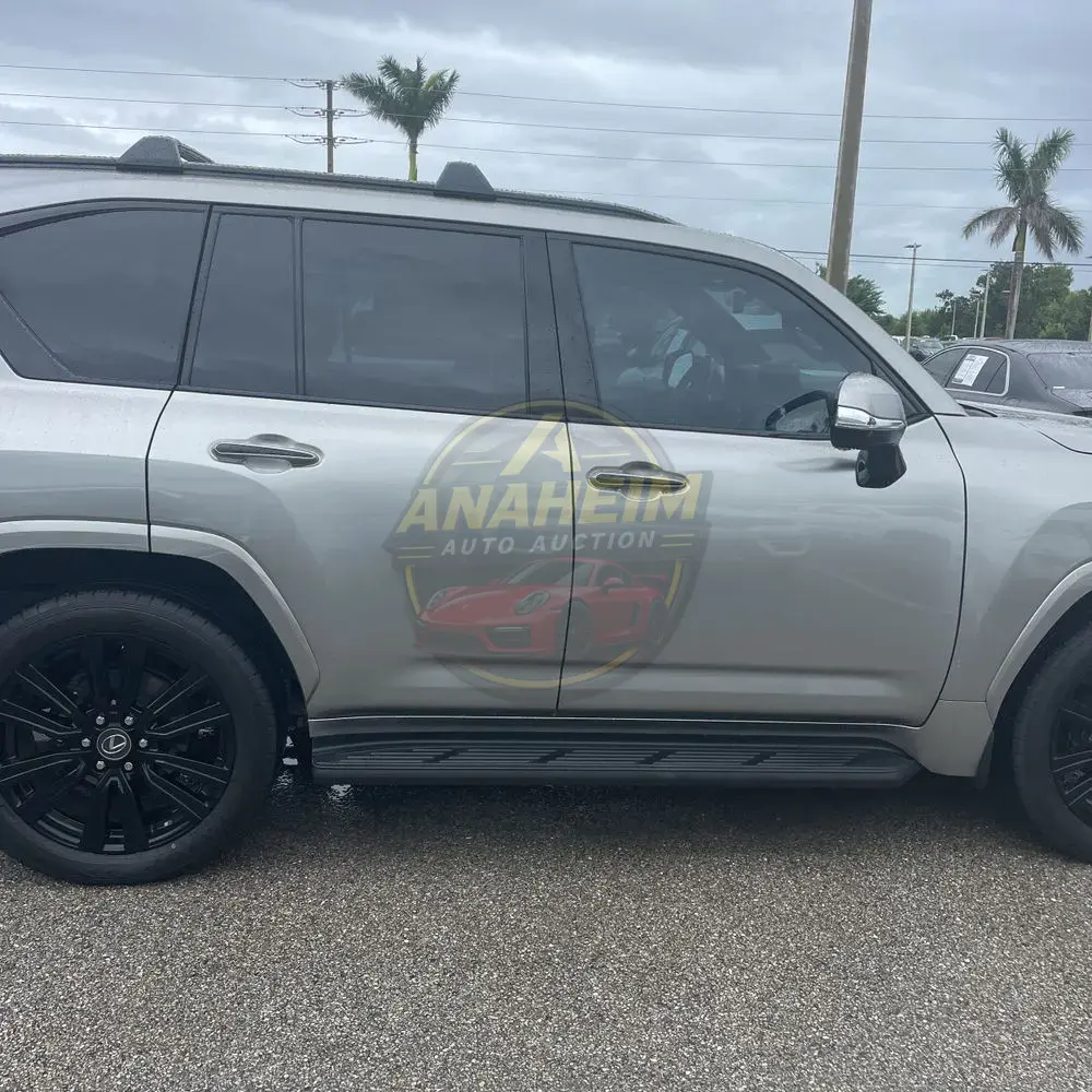 2022 Lexus LX 600 Luxury