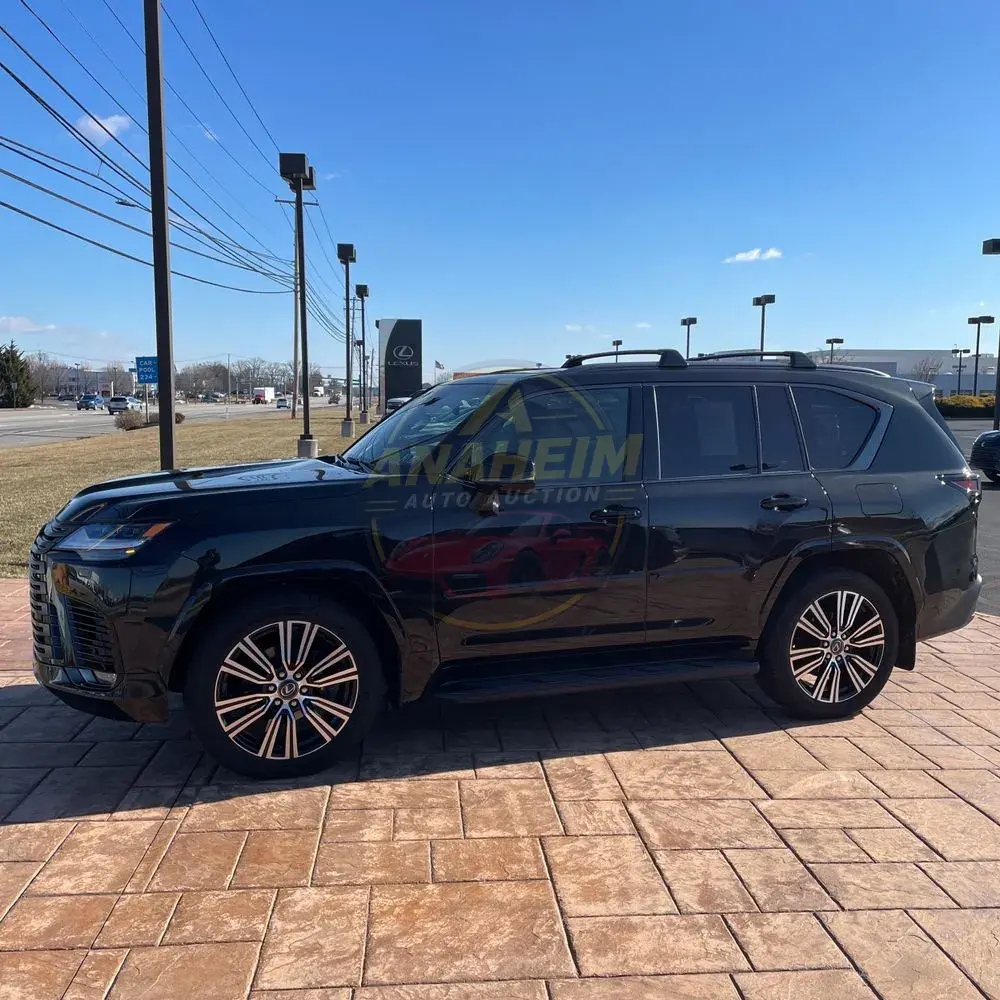 2024 Lexus LX 600 Luxury