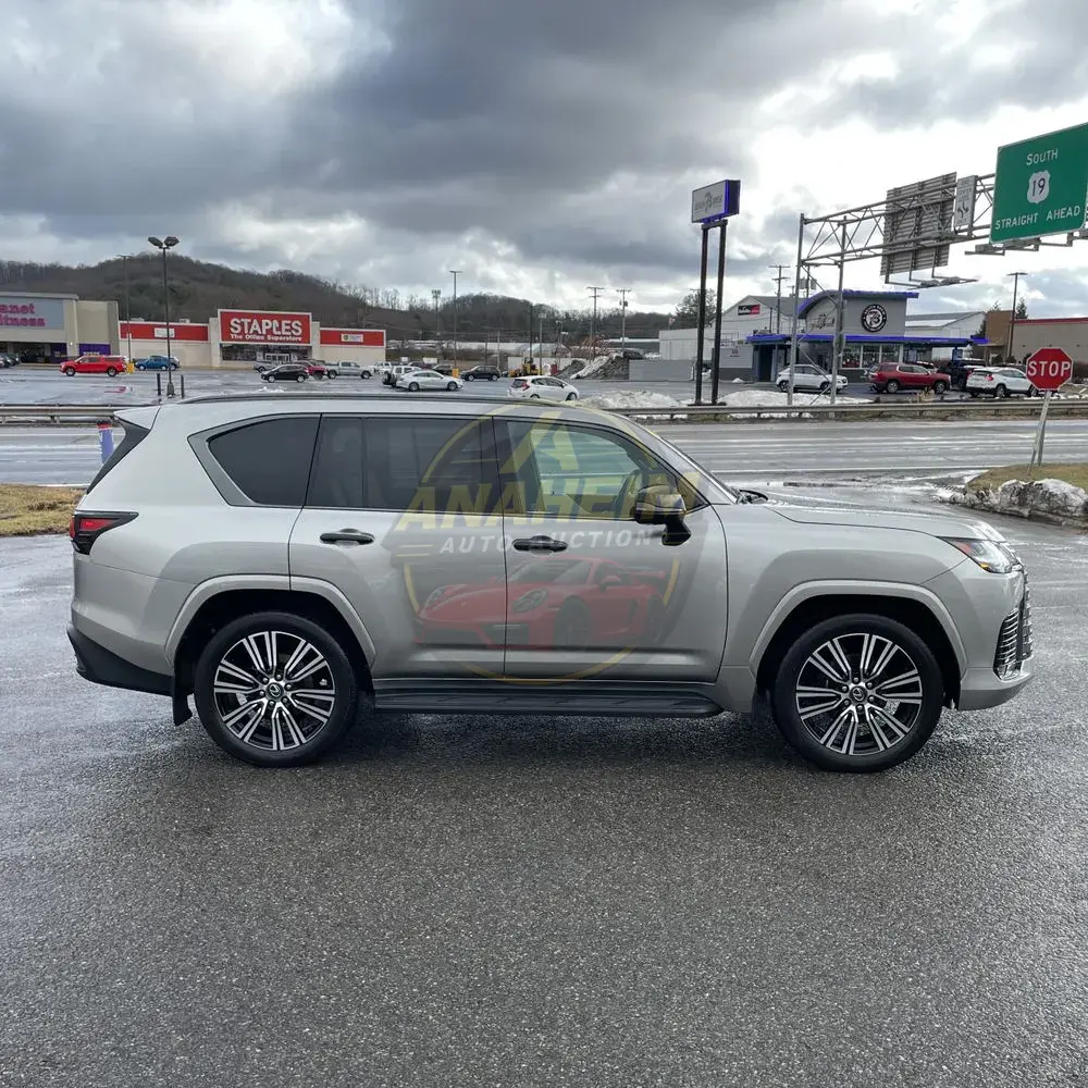 2024 Lexus LX 600 Luxury