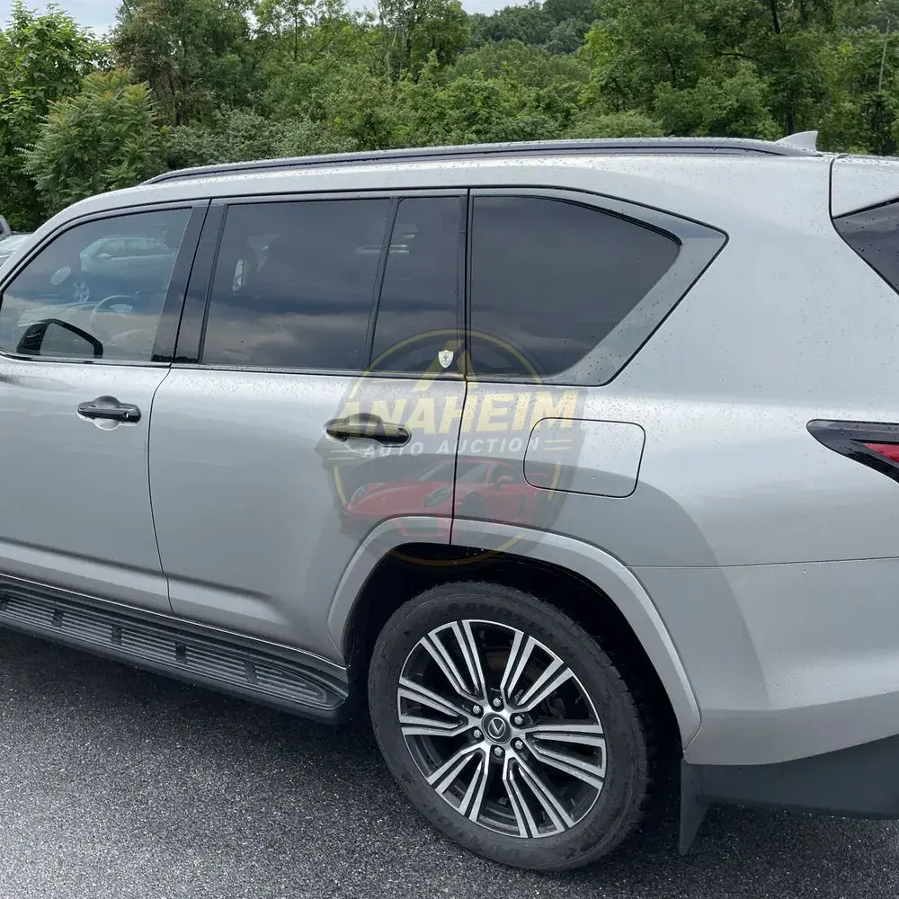 2024 Lexus LX 600 Luxury