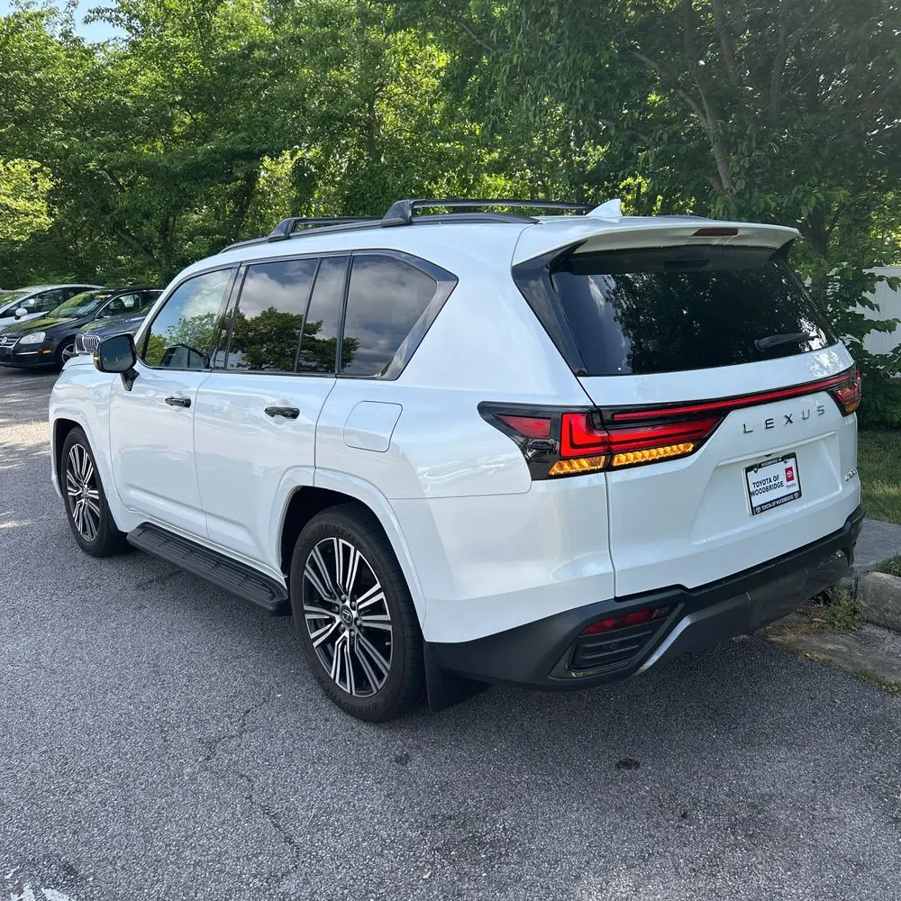 2023 Lexus LX 600 Luxury