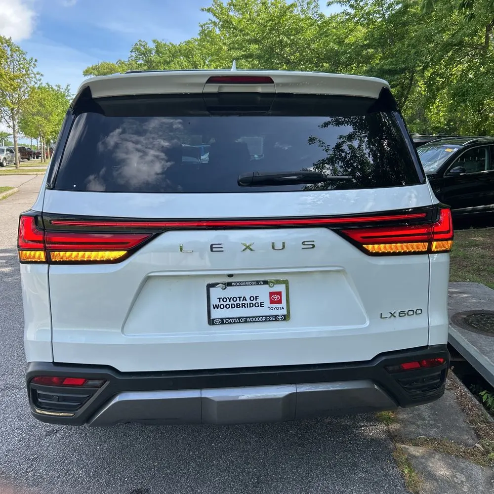 2023 Lexus LX 600 Luxury