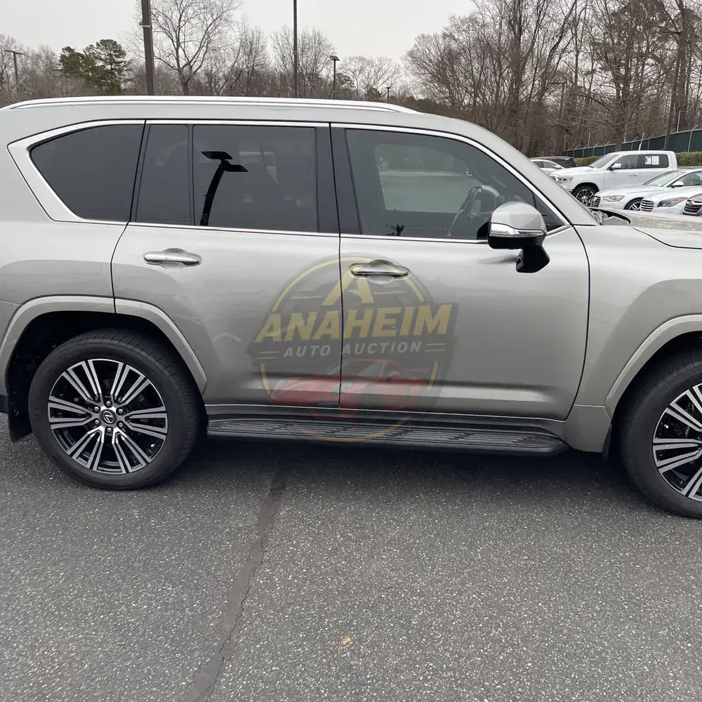 2024 Lexus LX 600 Luxury