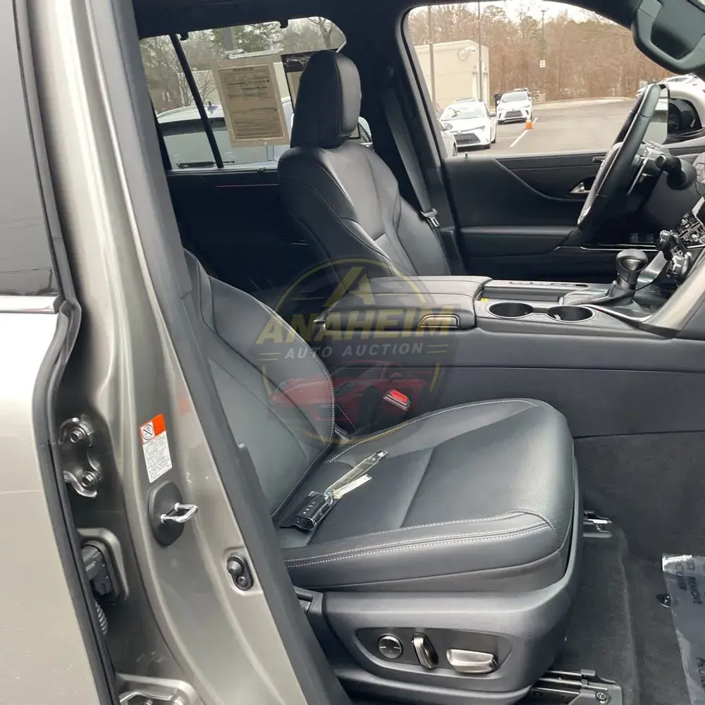 2024 Lexus LX 600 Luxury