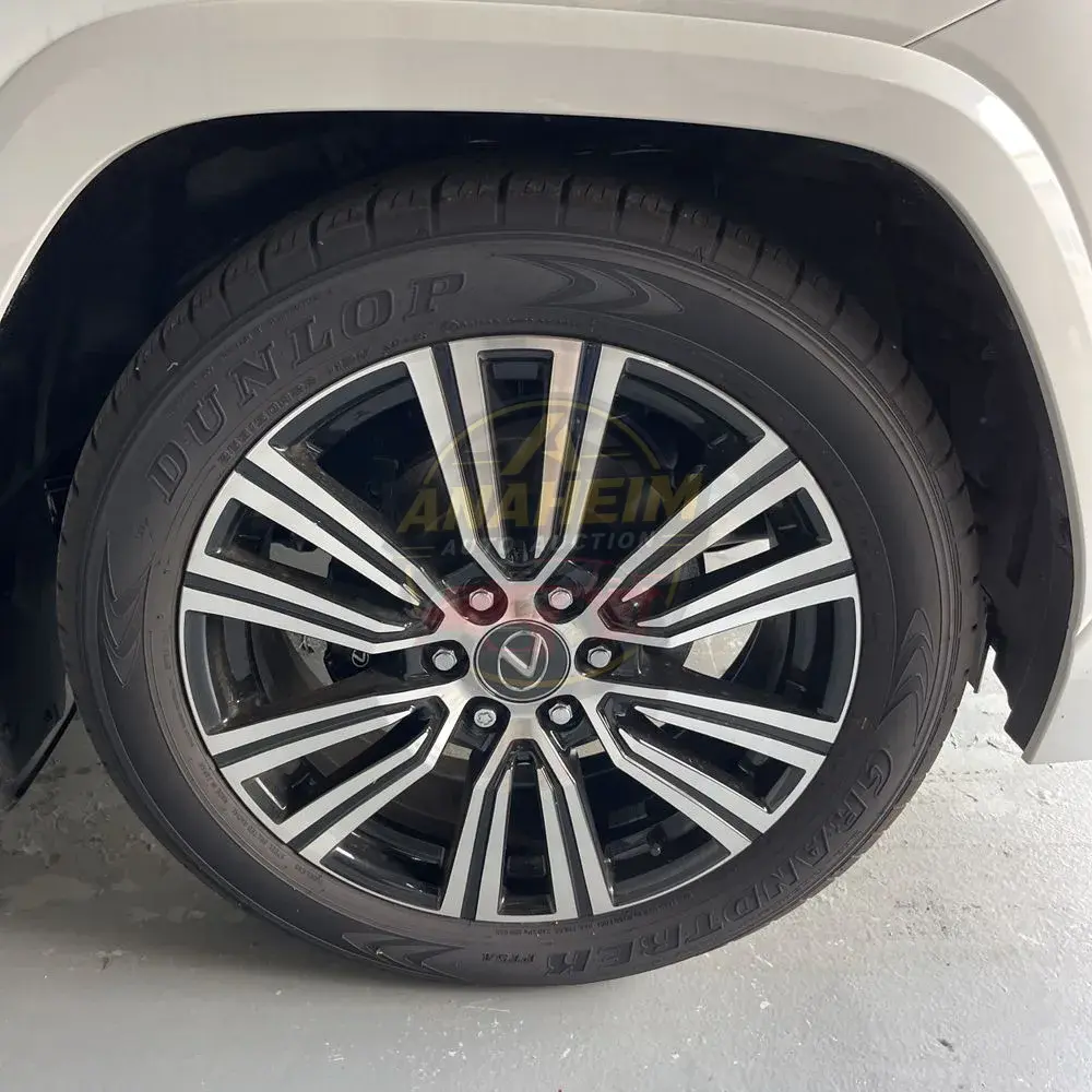 2024 Lexus LX 600 Luxury
