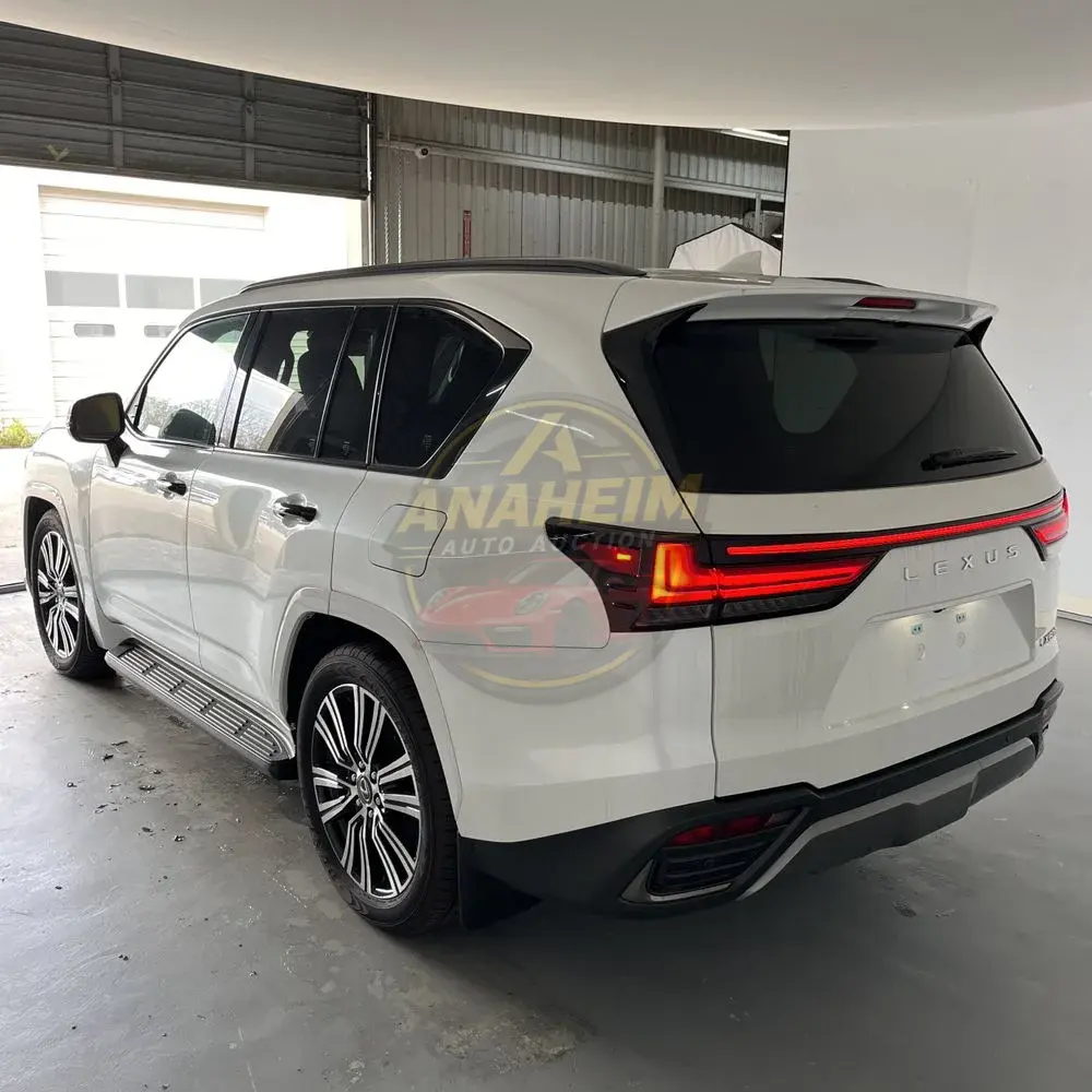2024 Lexus LX 600 Luxury