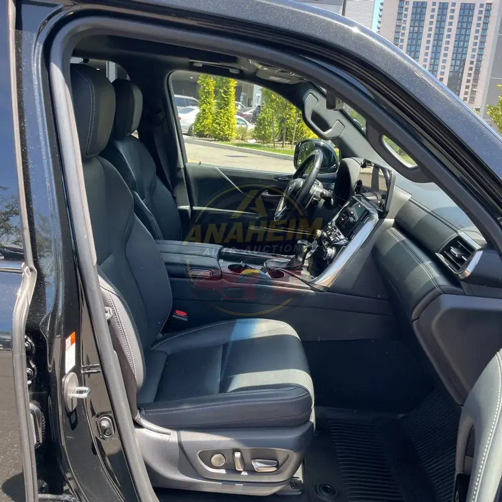 2022 Lexus LX 600 Luxury