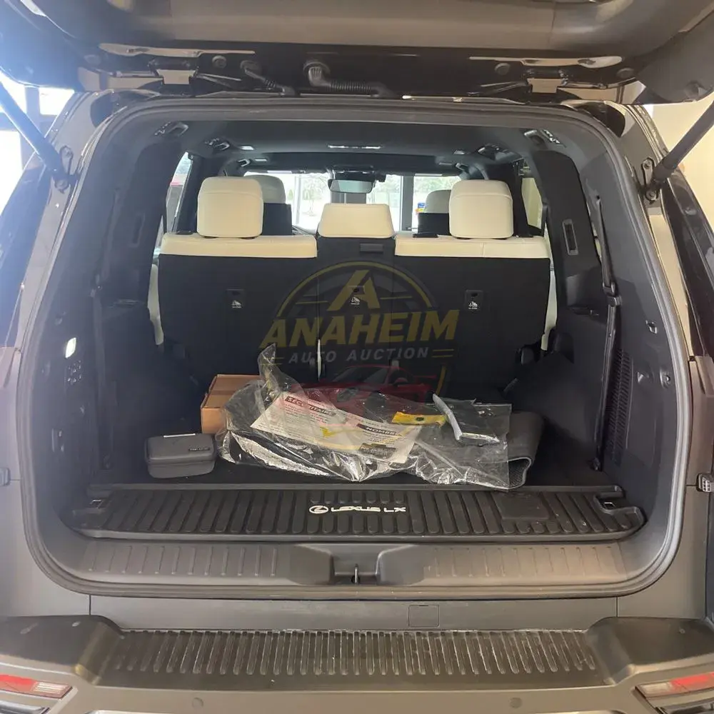 2024 Lexus LX 600 Luxury