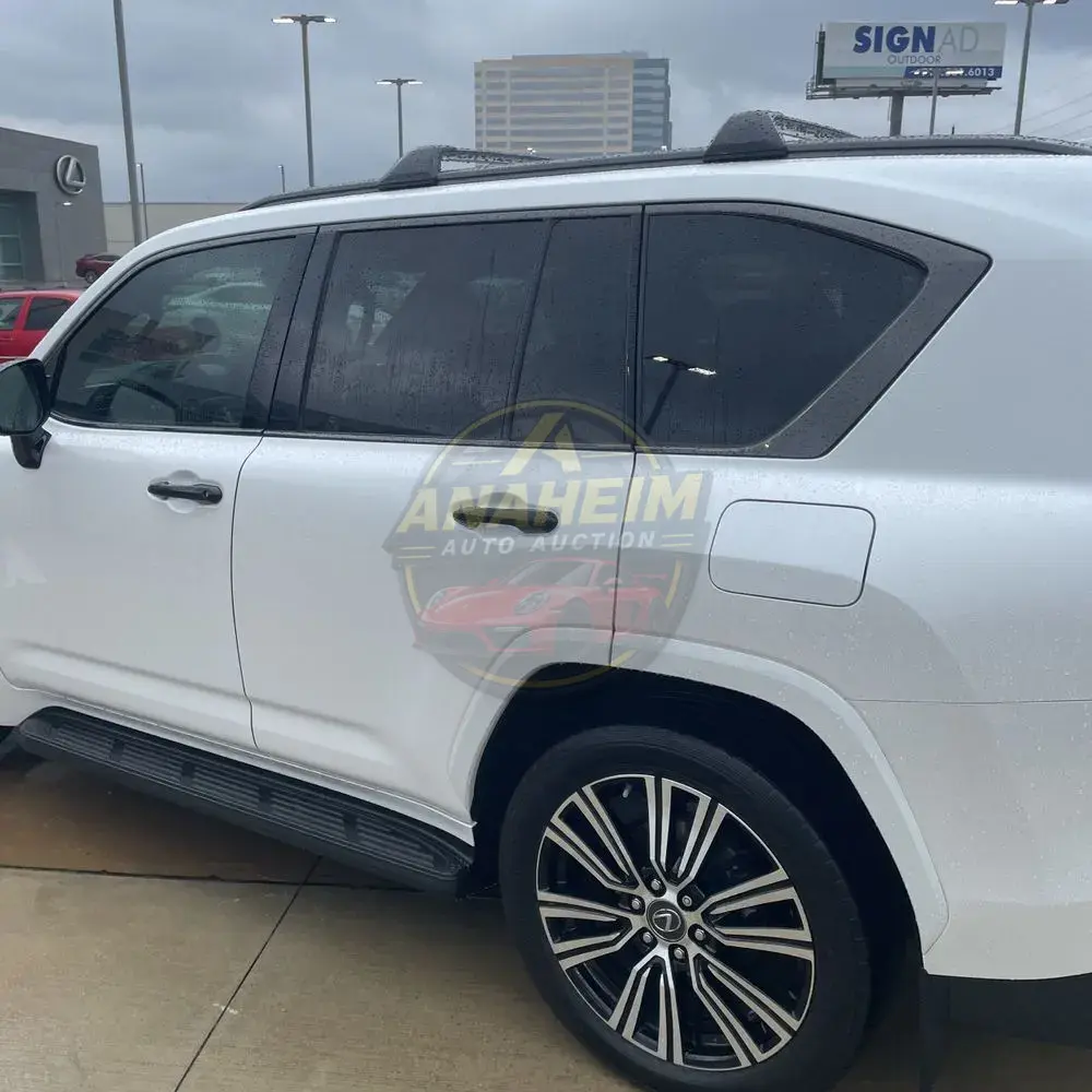 2022 Lexus LX 600 Luxury