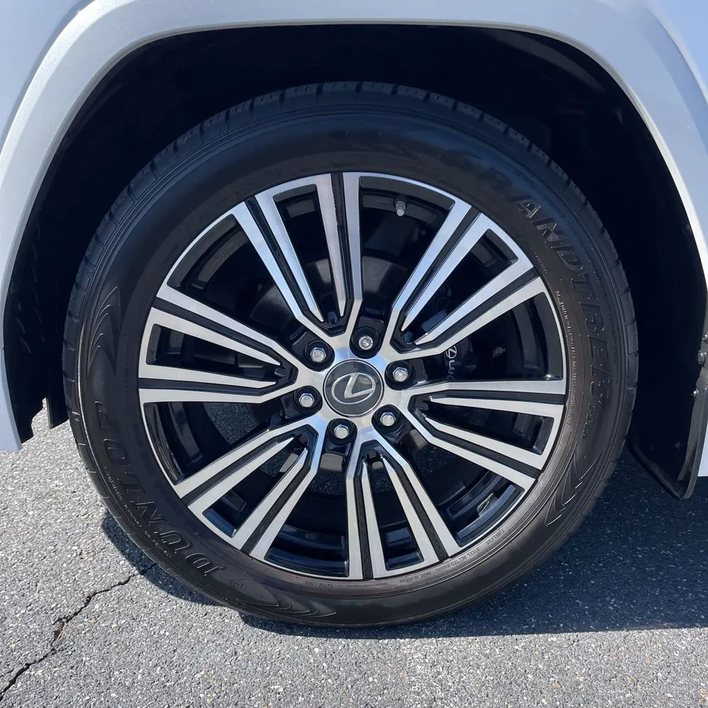 2023 Lexus LX 600 Luxury