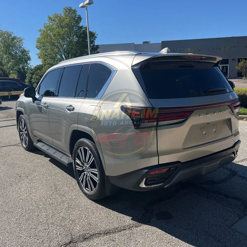 2024 Lexus LX 600 Luxury