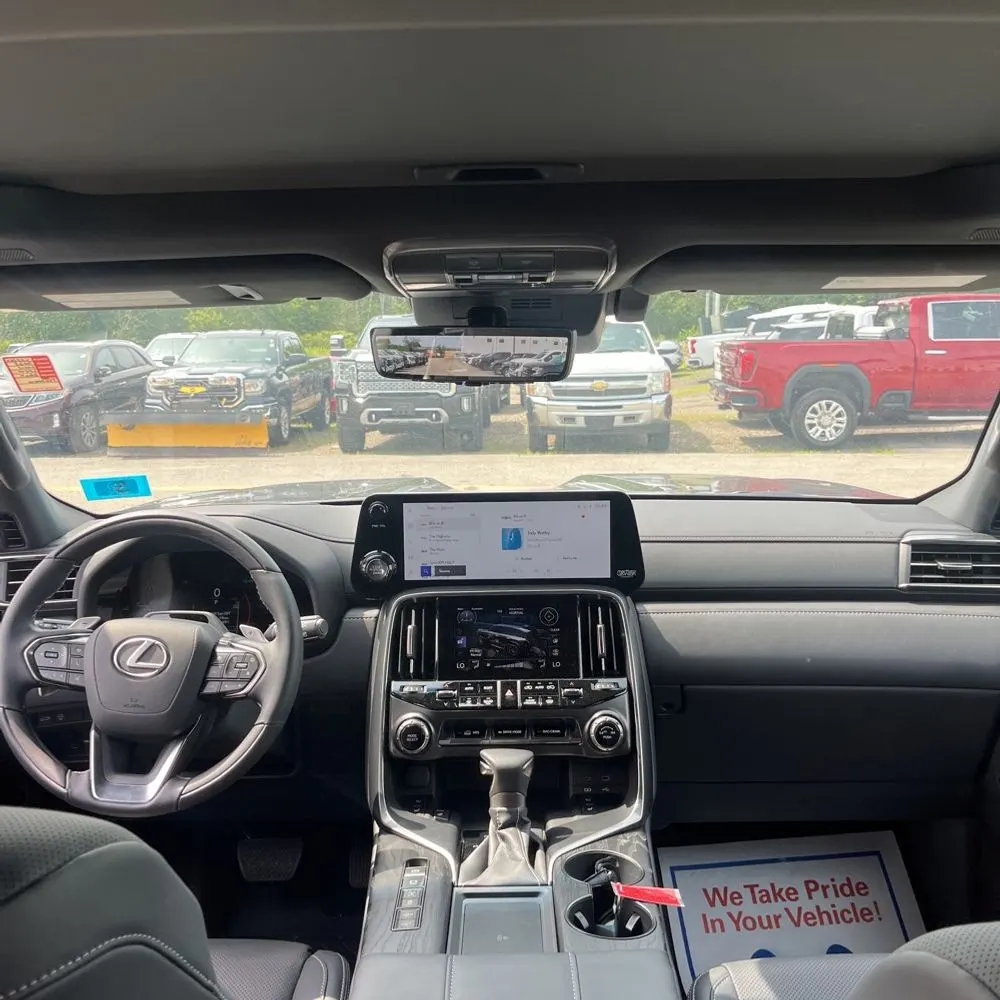 2025 Lexus LX 600 Luxury