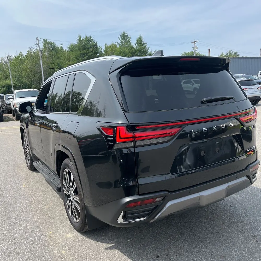 2025 Lexus LX 600 Luxury