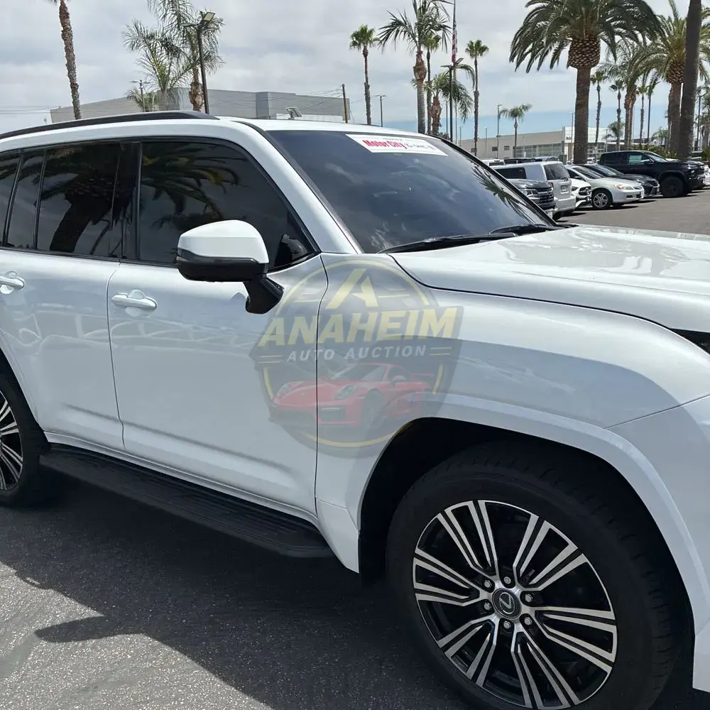2024 Lexus LX 600 Luxury