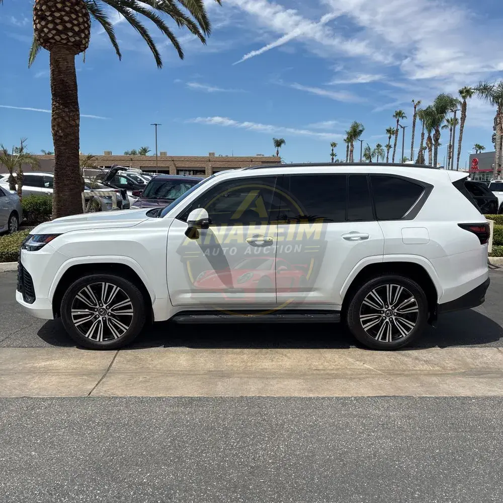 2024 Lexus LX 600 Luxury