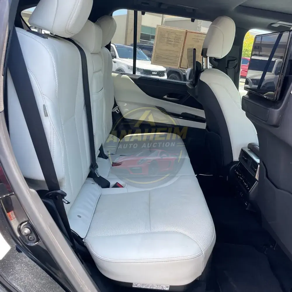 2022 Lexus LX 600 Luxury