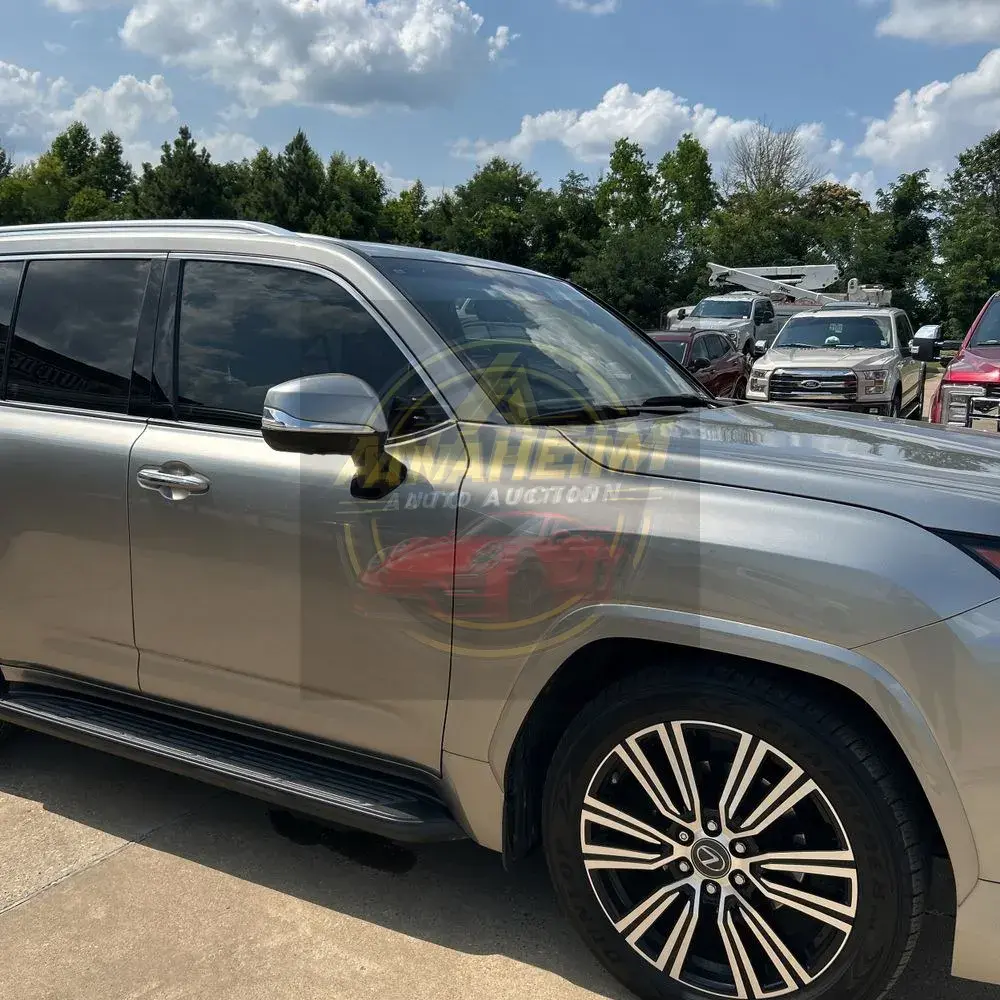 2023 Lexus LX 600 Luxury