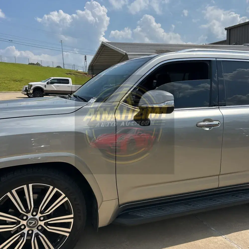 2023 Lexus LX 600 Luxury