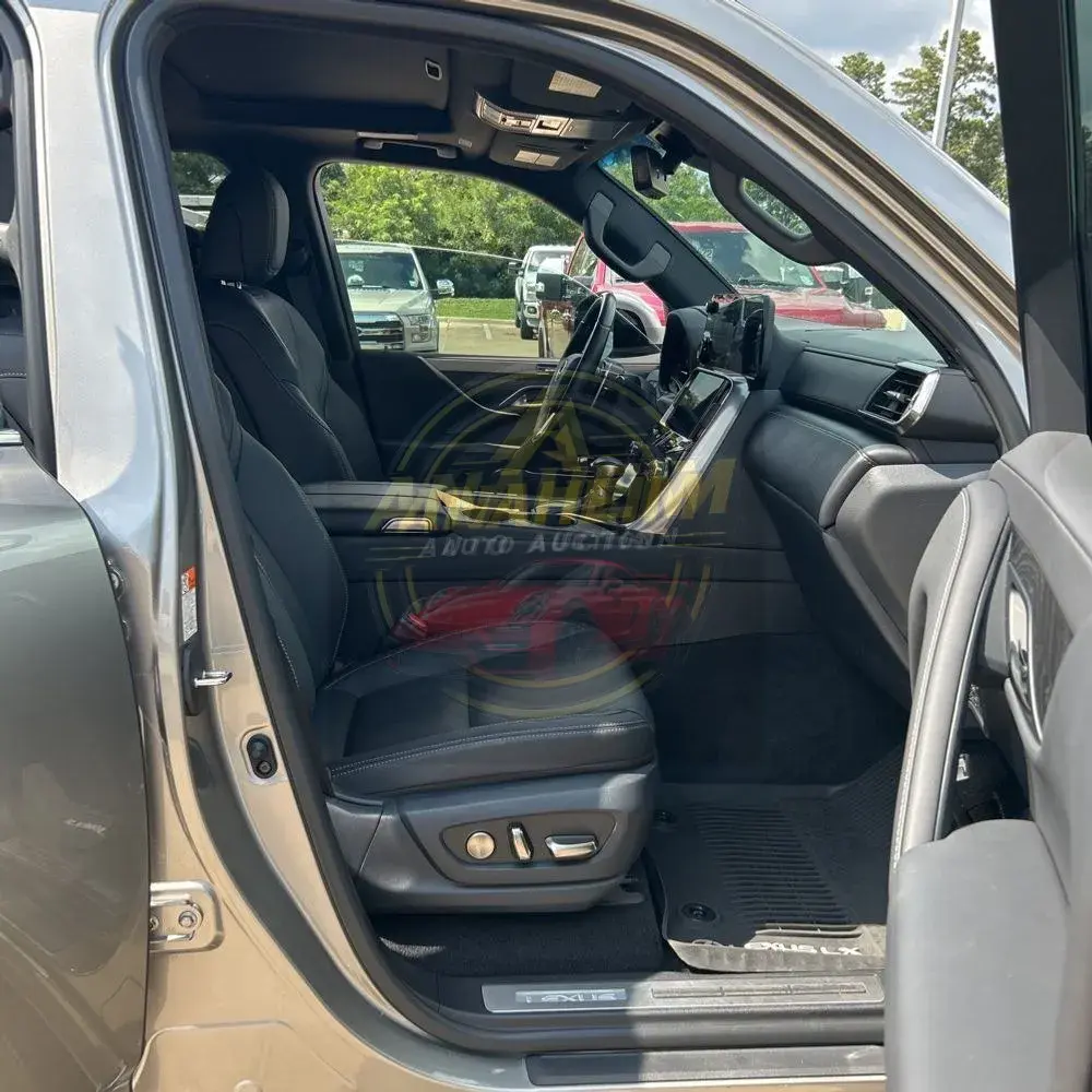 2023 Lexus LX 600 Luxury