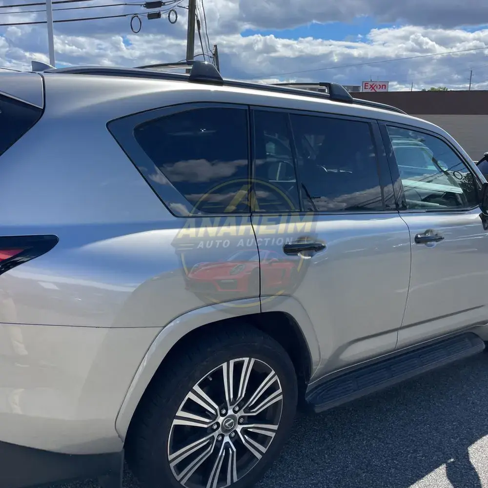 2023 Lexus LX 600 Luxury