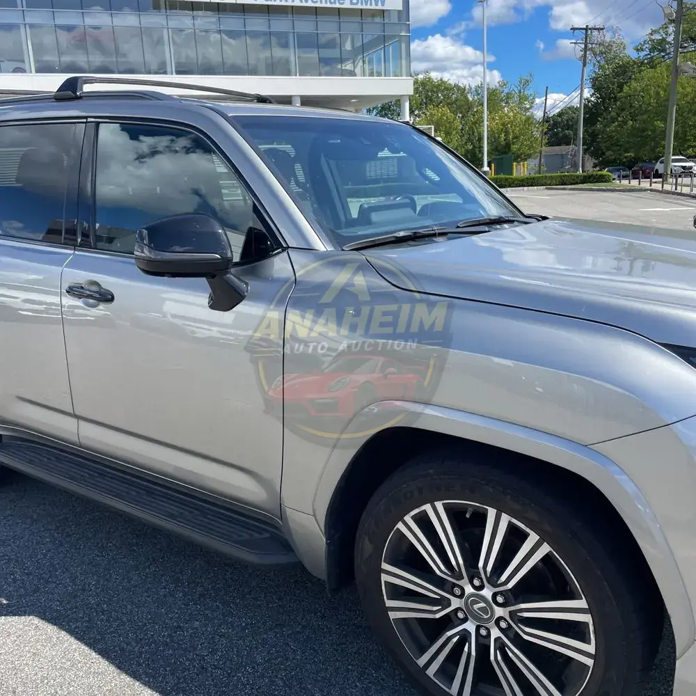 2023 Lexus LX 600 Luxury