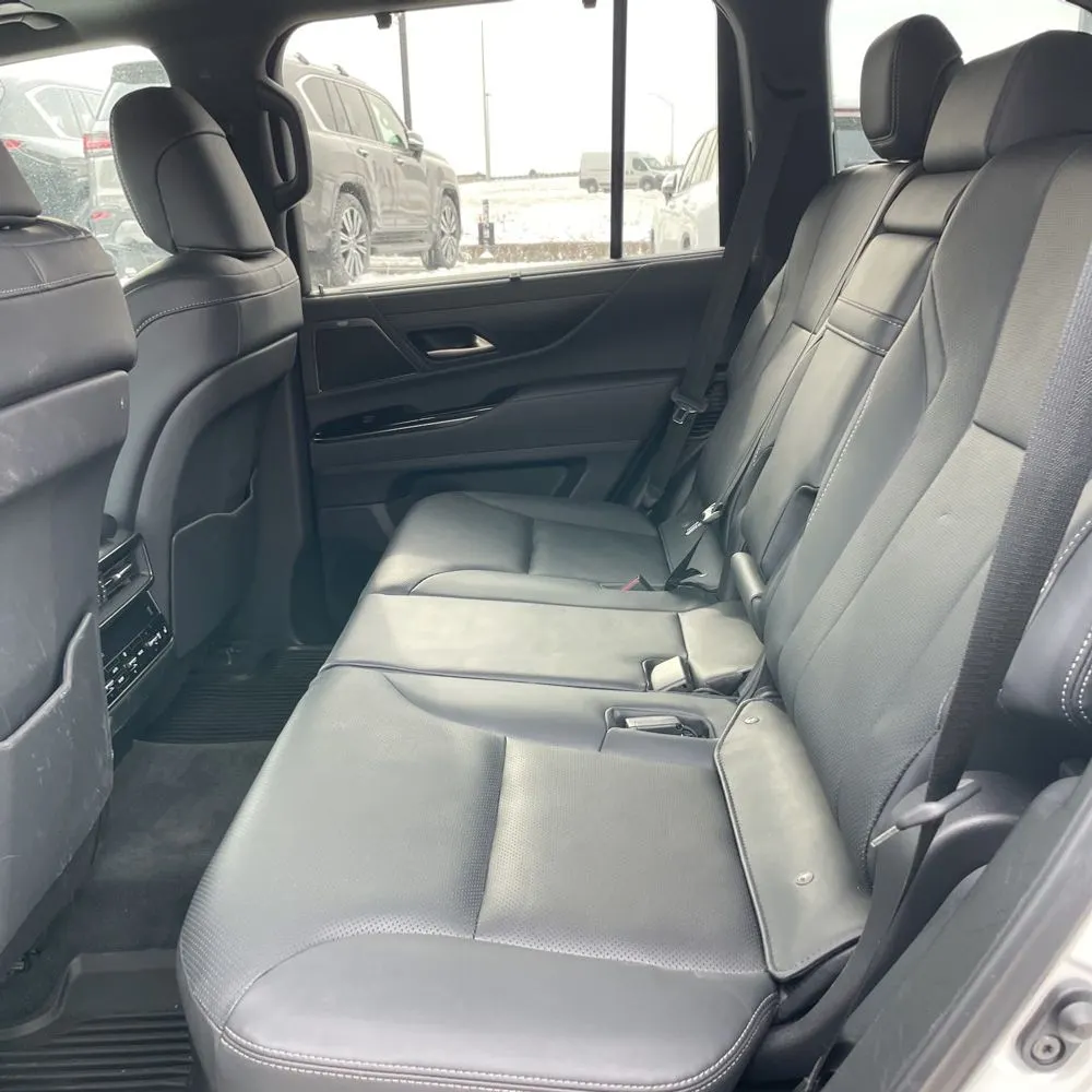 2024 Lexus LX 600 Luxury