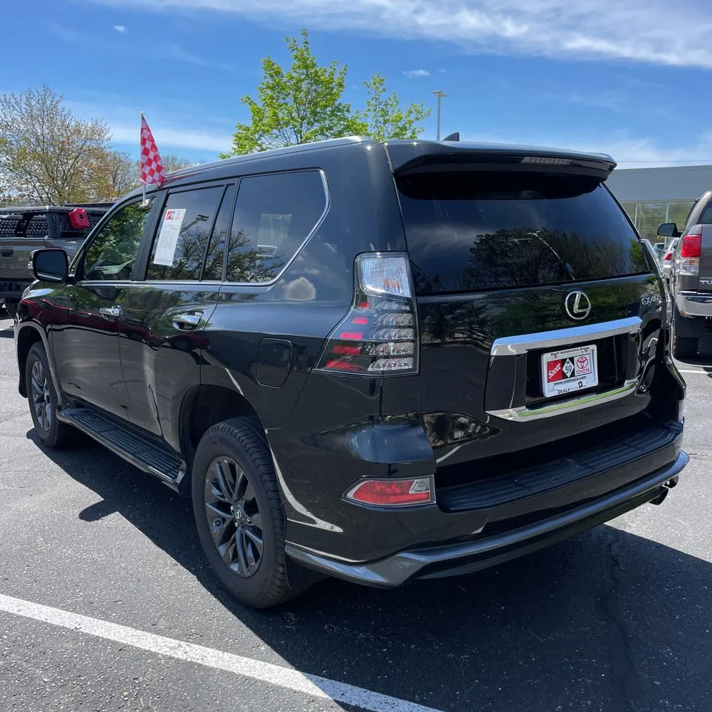 2023 Lexus GX460 Executive