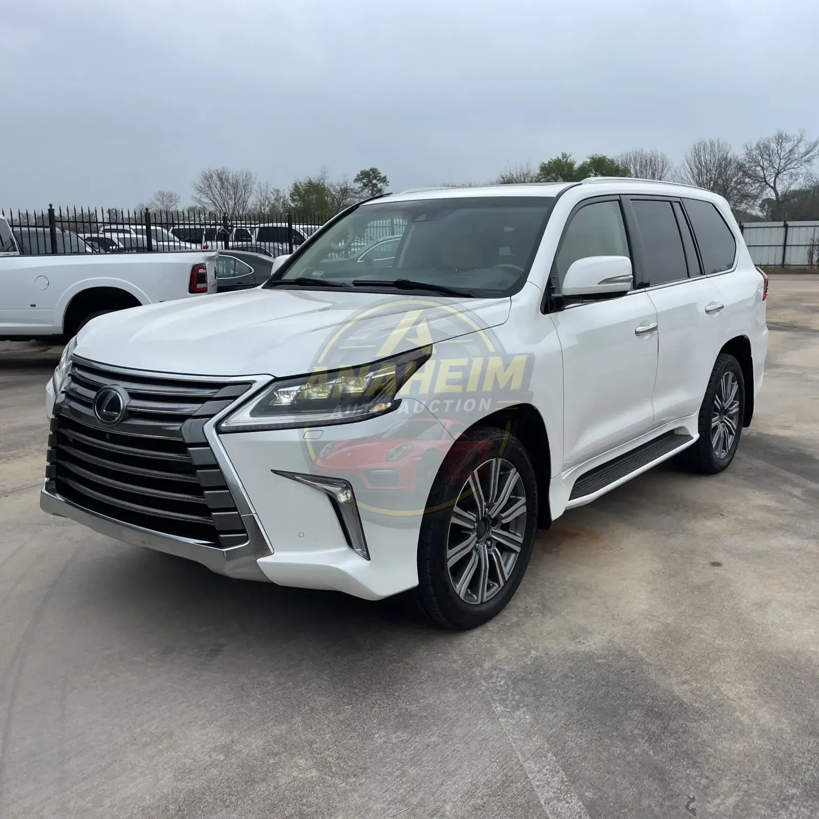 2017 Lexus LX 570 Base