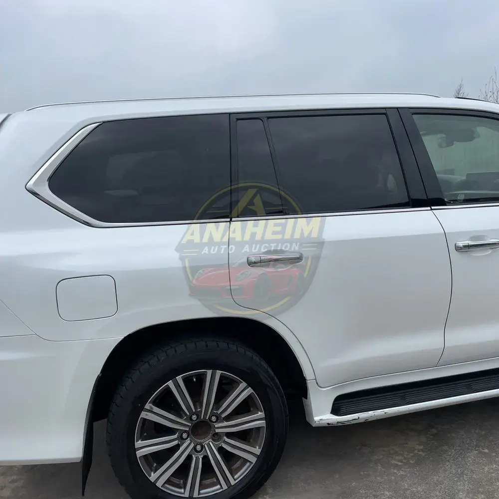 2017 Lexus LX 570 Base