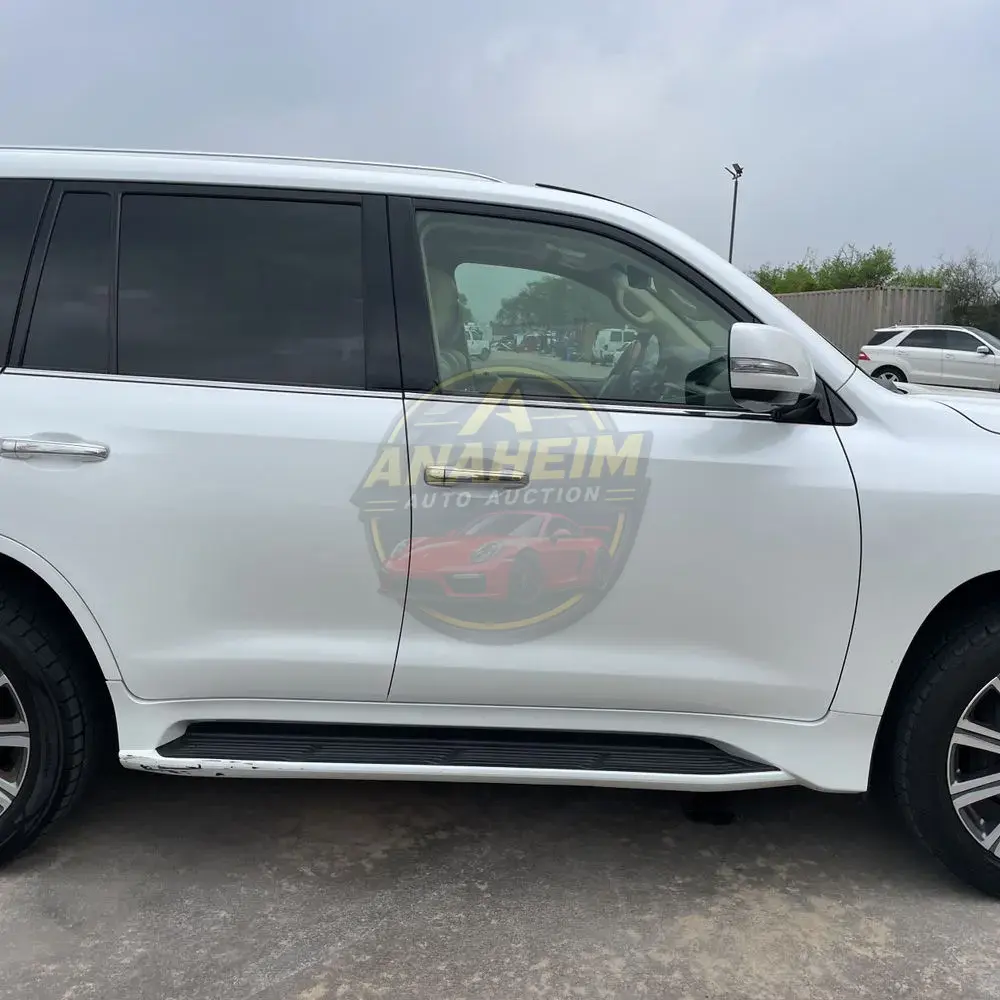 2017 Lexus LX 570 Base