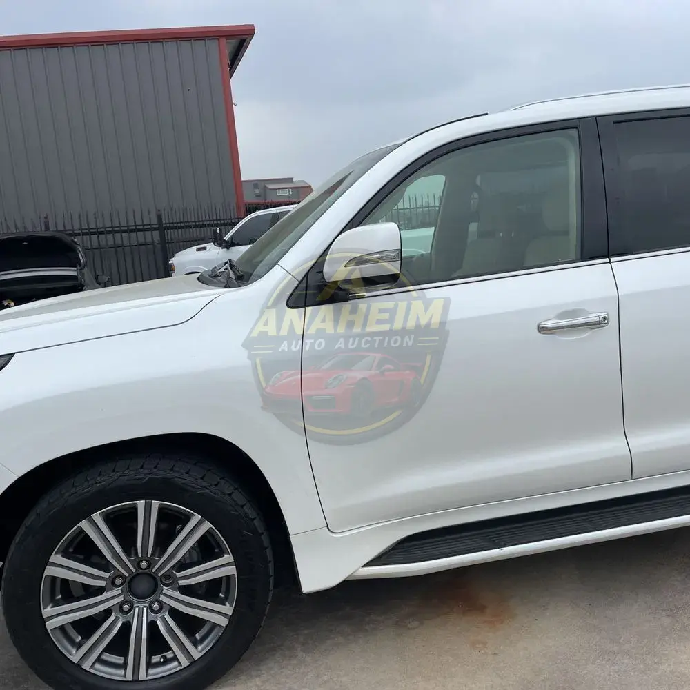 2017 Lexus LX 570 Base