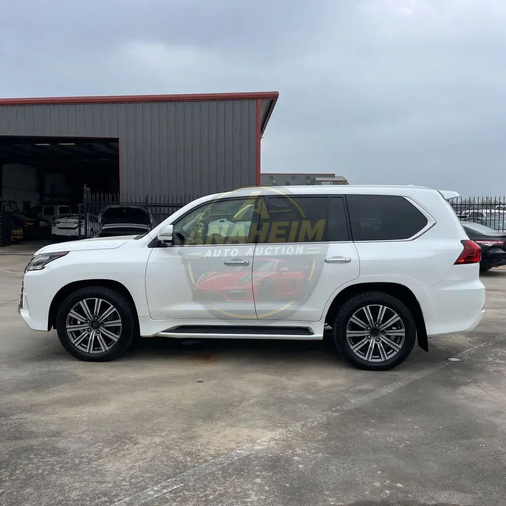 2017 Lexus LX 570 Base