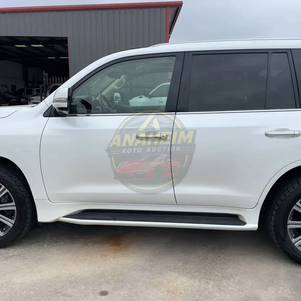2017 Lexus LX 570 Base