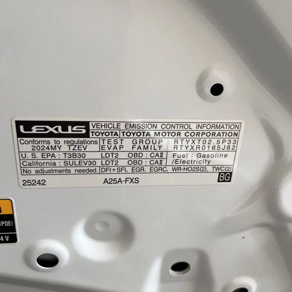 2024 Lexus NX 450h+ F SPORT Handling
