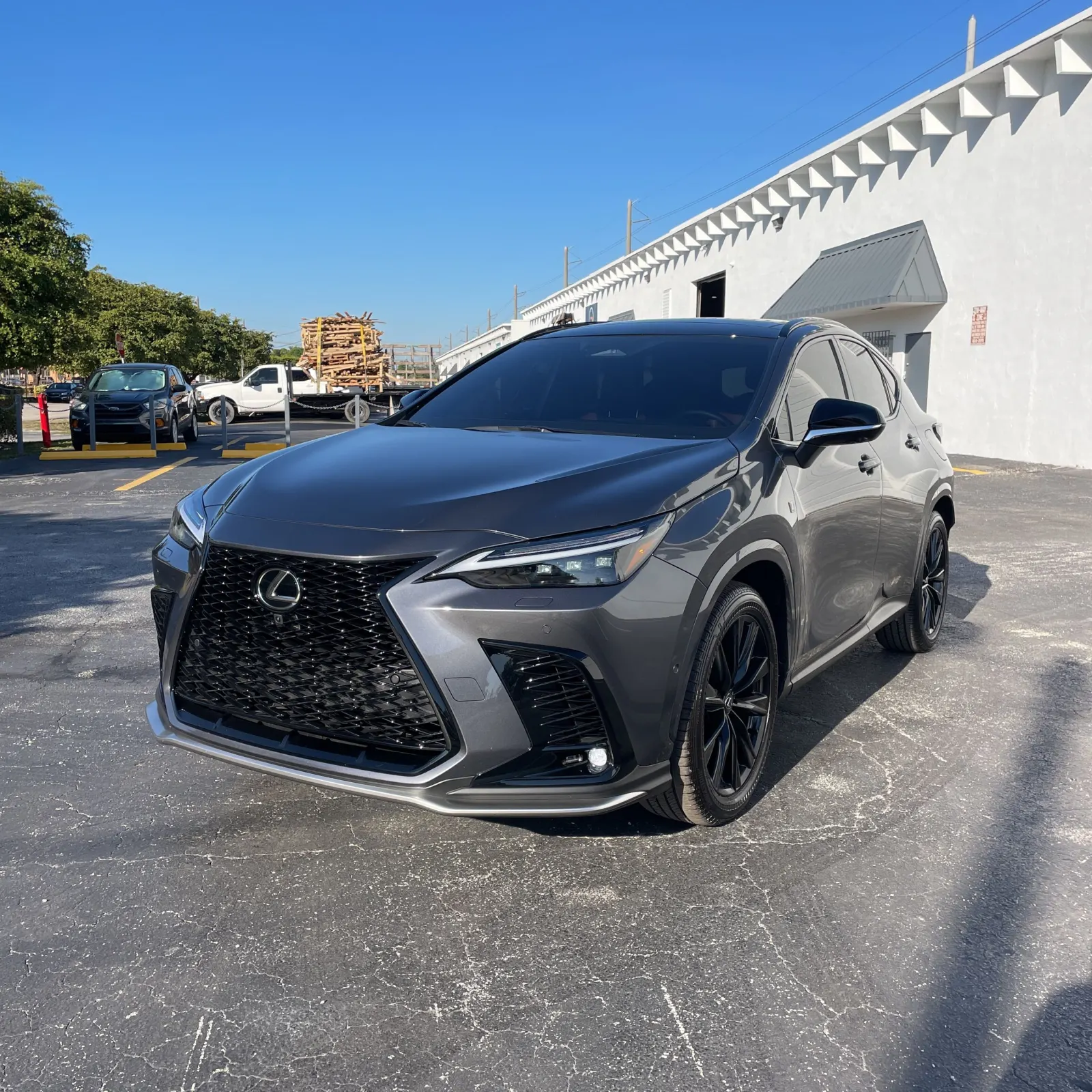 2025 Lexus NX 450h+ F SPORT Handling