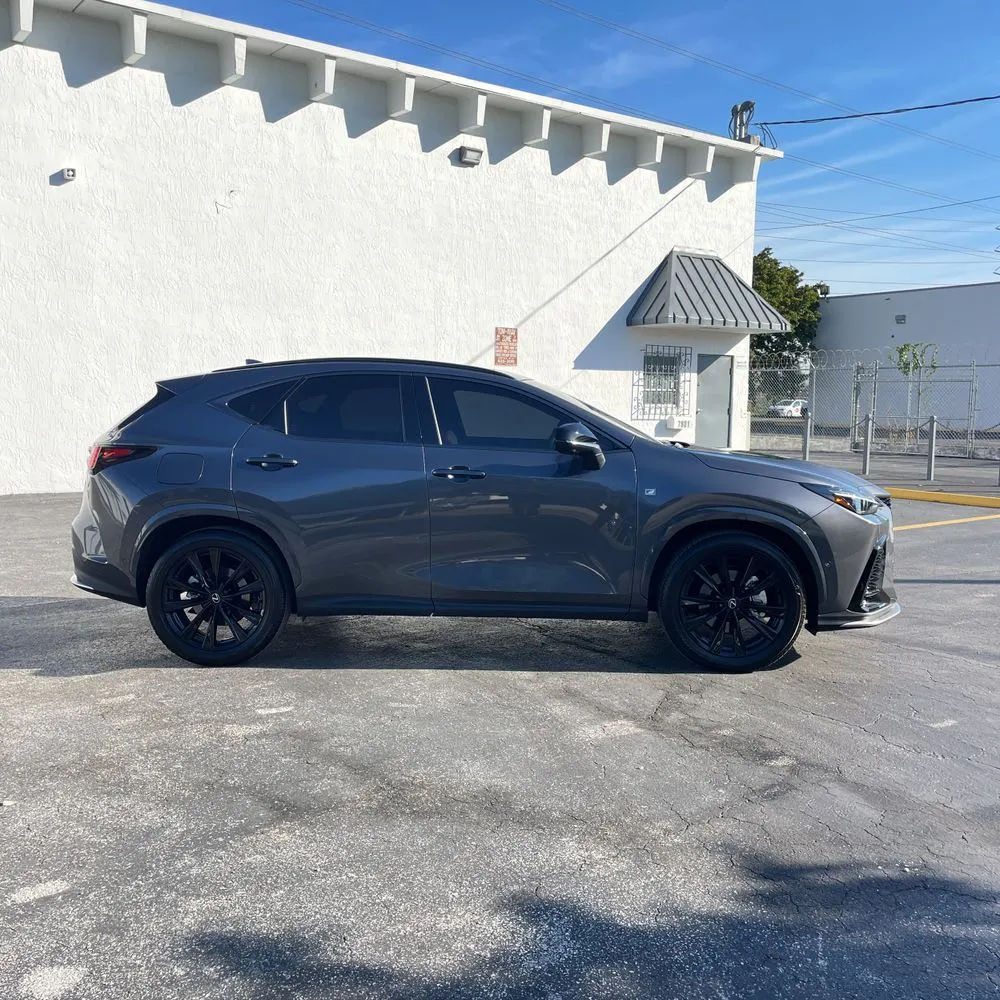 2025 Lexus NX 450h+ F SPORT Handling