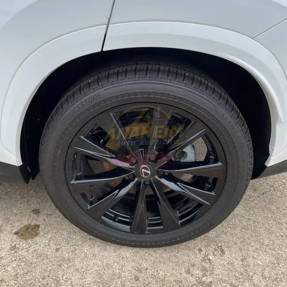 2025 Lexus NX 450h+ F SPORT Handling