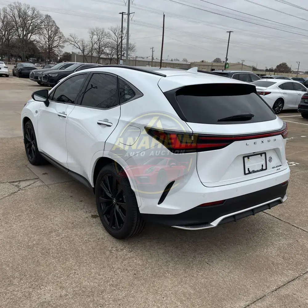 2025 Lexus NX 450h+ F SPORT Handling