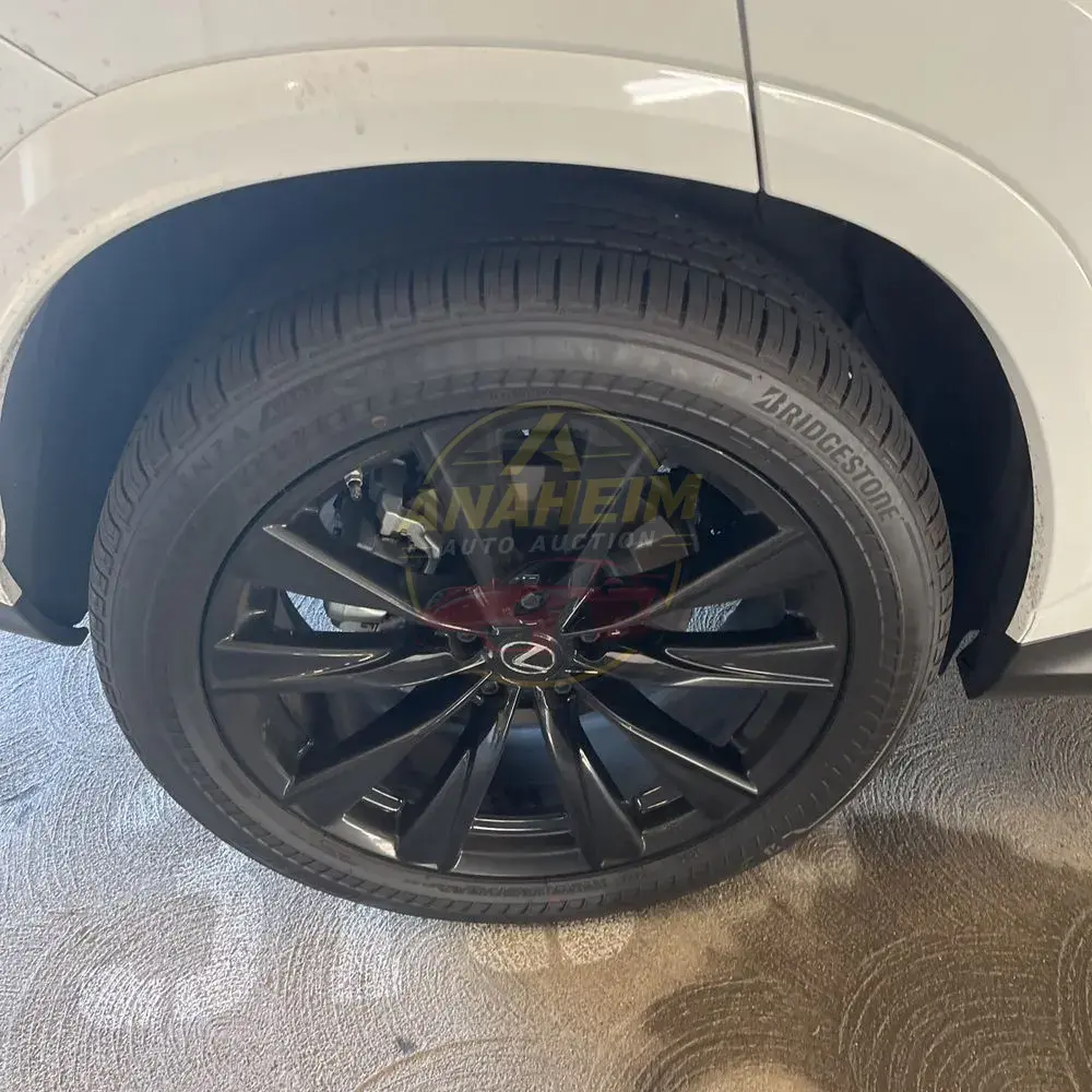 2024 Lexus NX 450h+ F SPORT Handling